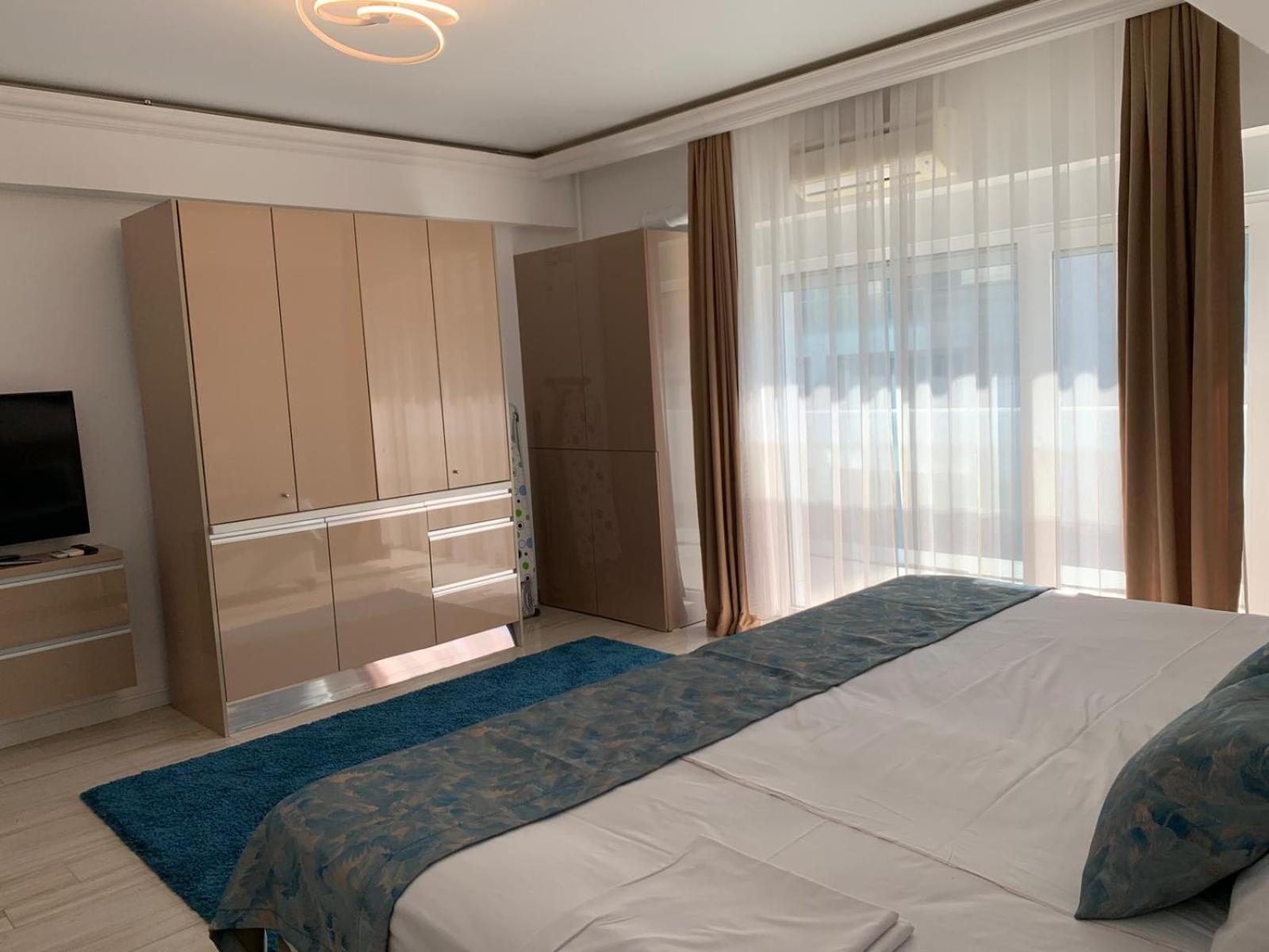 White Tower Mamaia Prestige Apartments Экстерьер фото